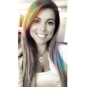 Meet your Posher, Suzy